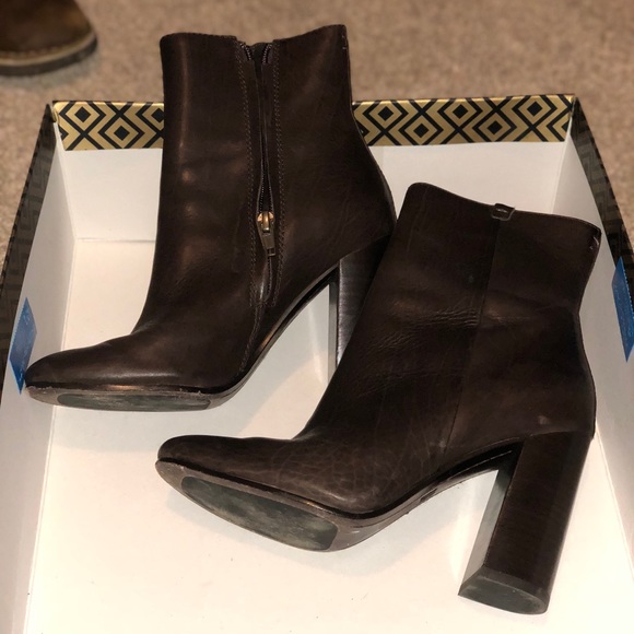 FRYE boot - Picture 1 of 6